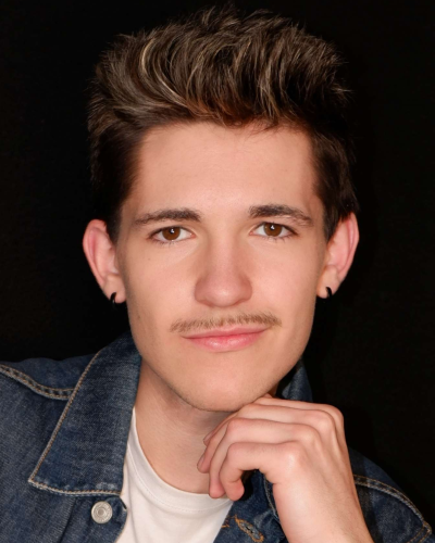 Unai_Blue_18254165_683056aa6ae4b